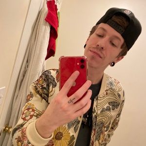 Meet your Posher, Peter